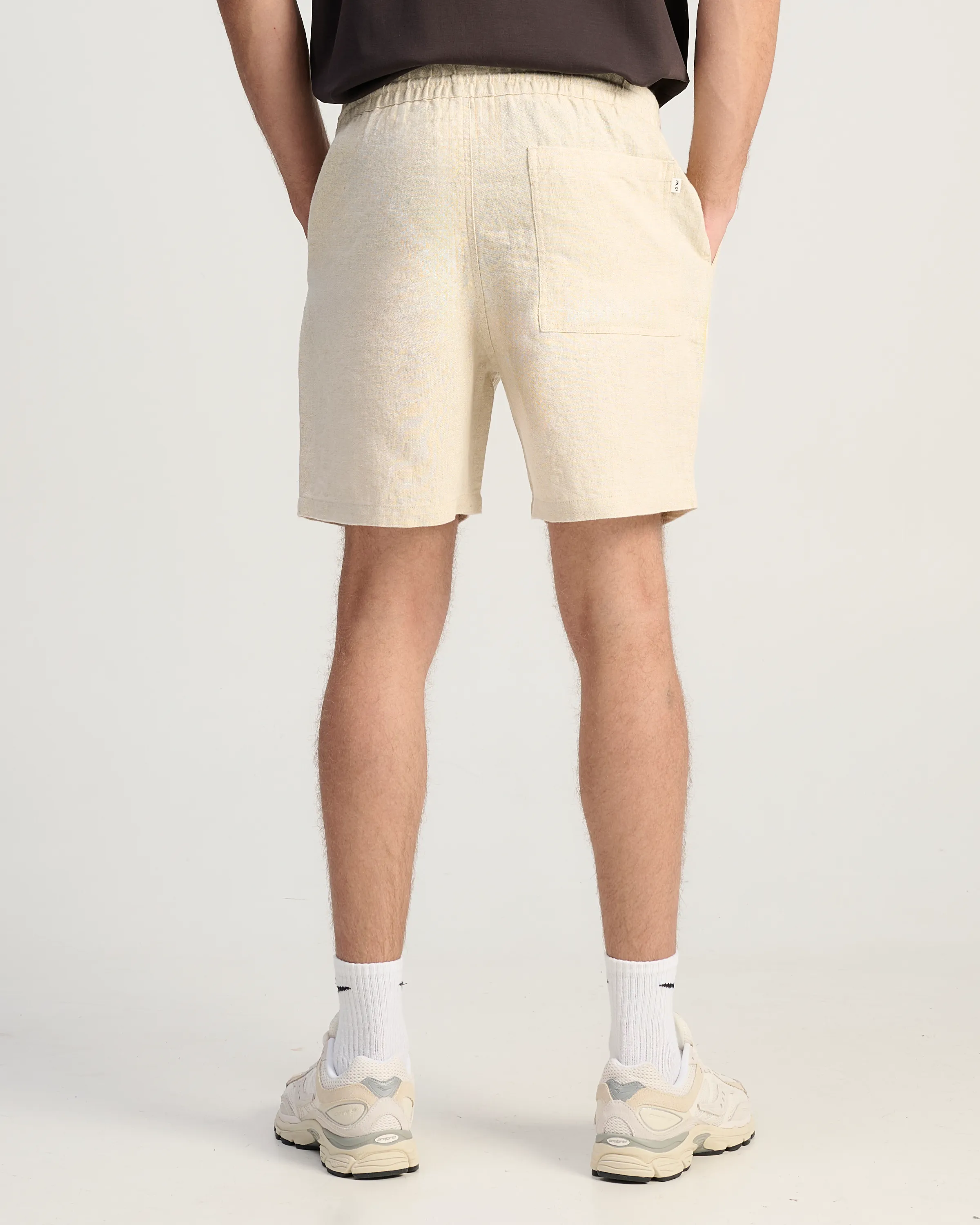 NN07 Gregor Short Beige 110167-001-L