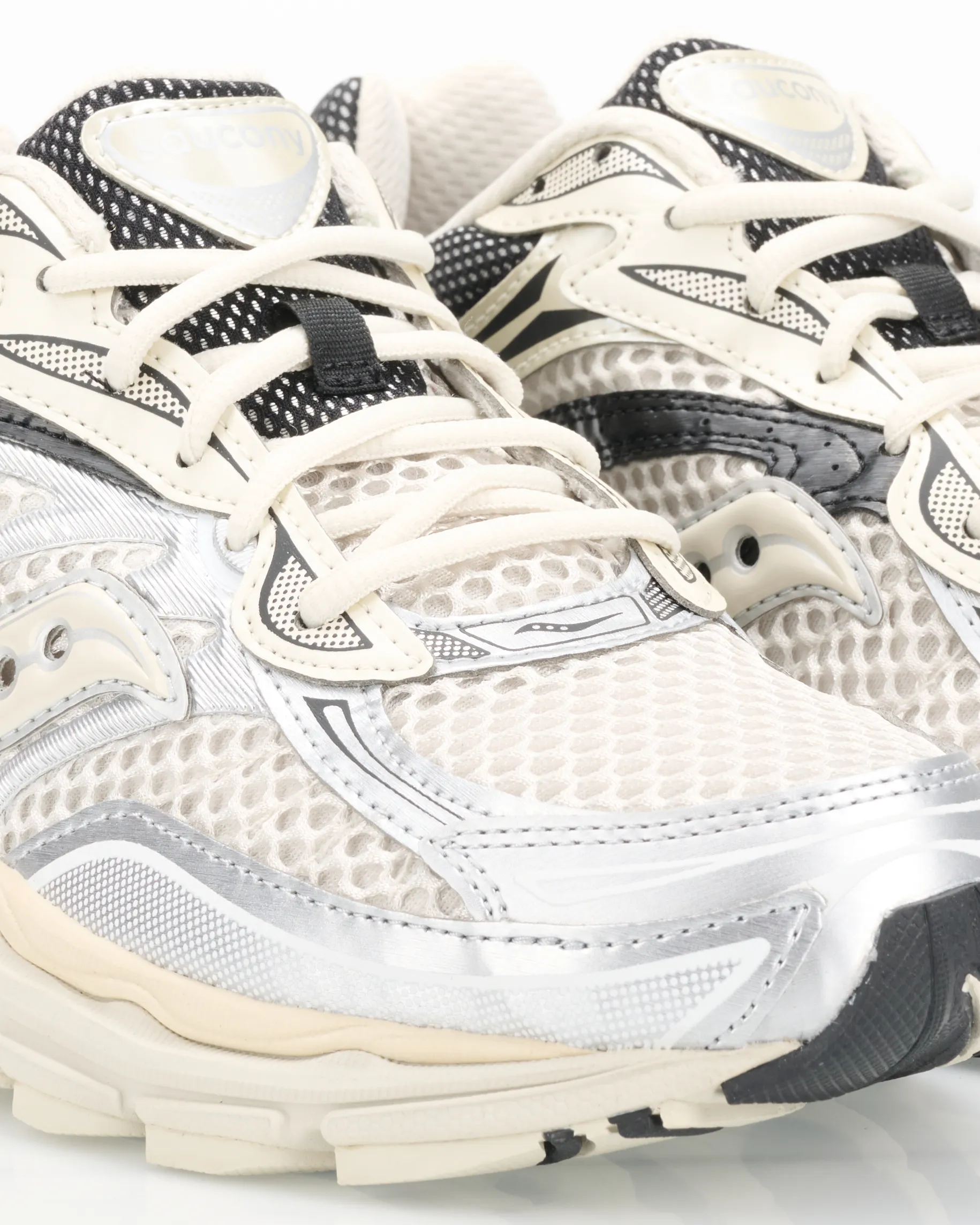 Saucony Progrid Omni 9 Sneakers Off white 110298-001-41