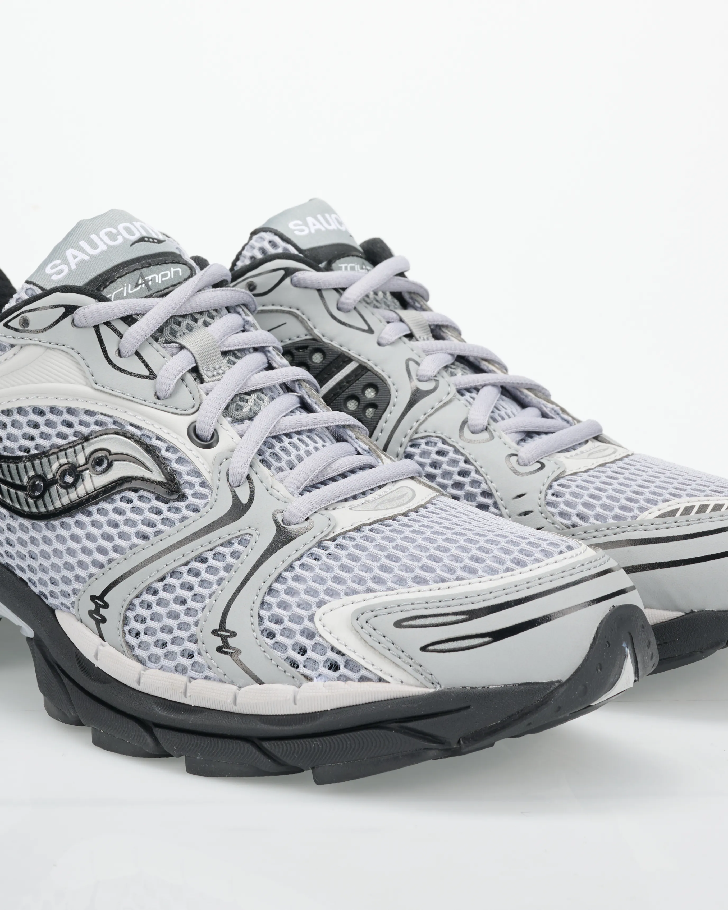 Saucony Progrid Triumph 4 Sneakers Grijs 110303-001-42