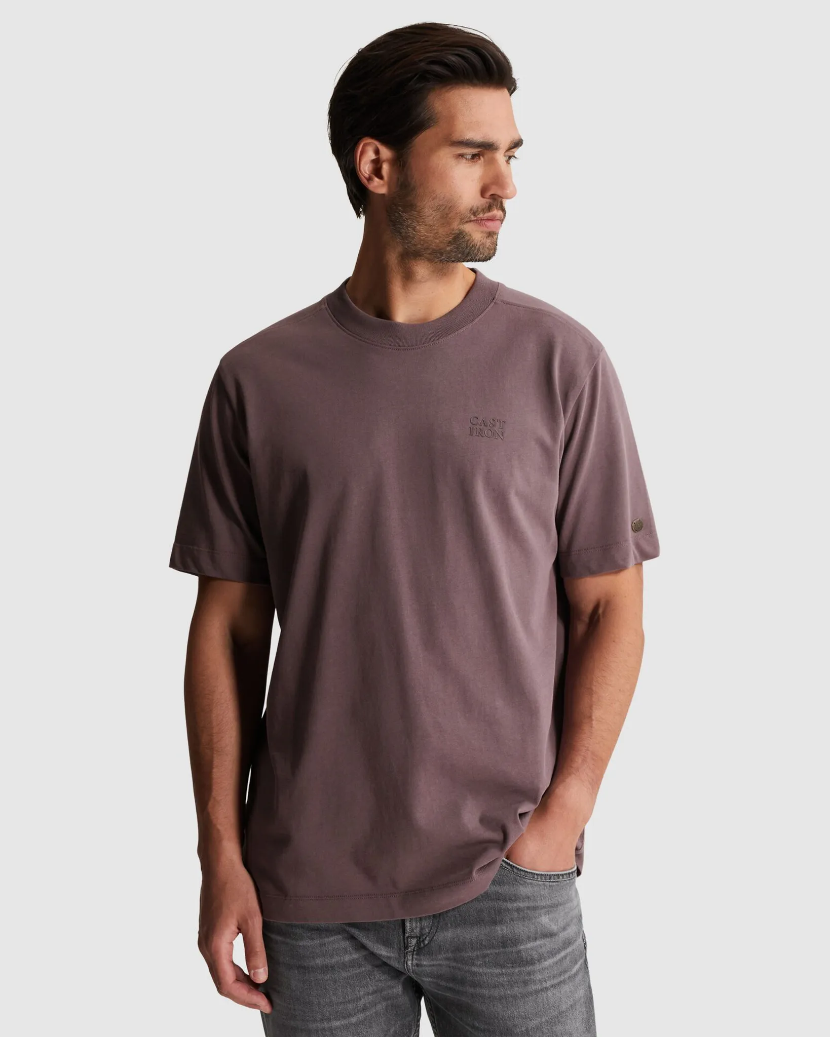 Cast Iron T-shirt  Paars 110680-001-L