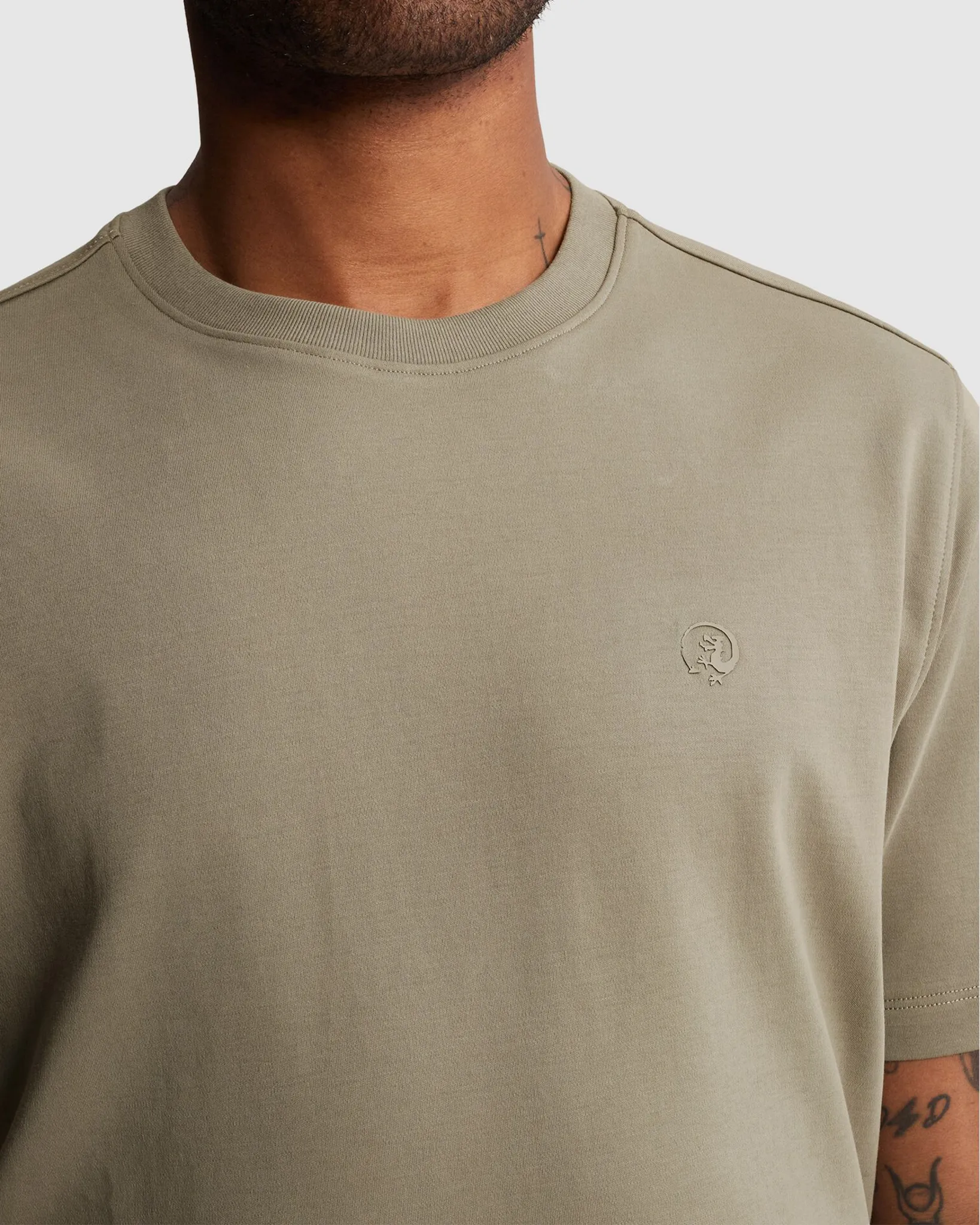Cast Iron T-shirt Groen 112810-001-L