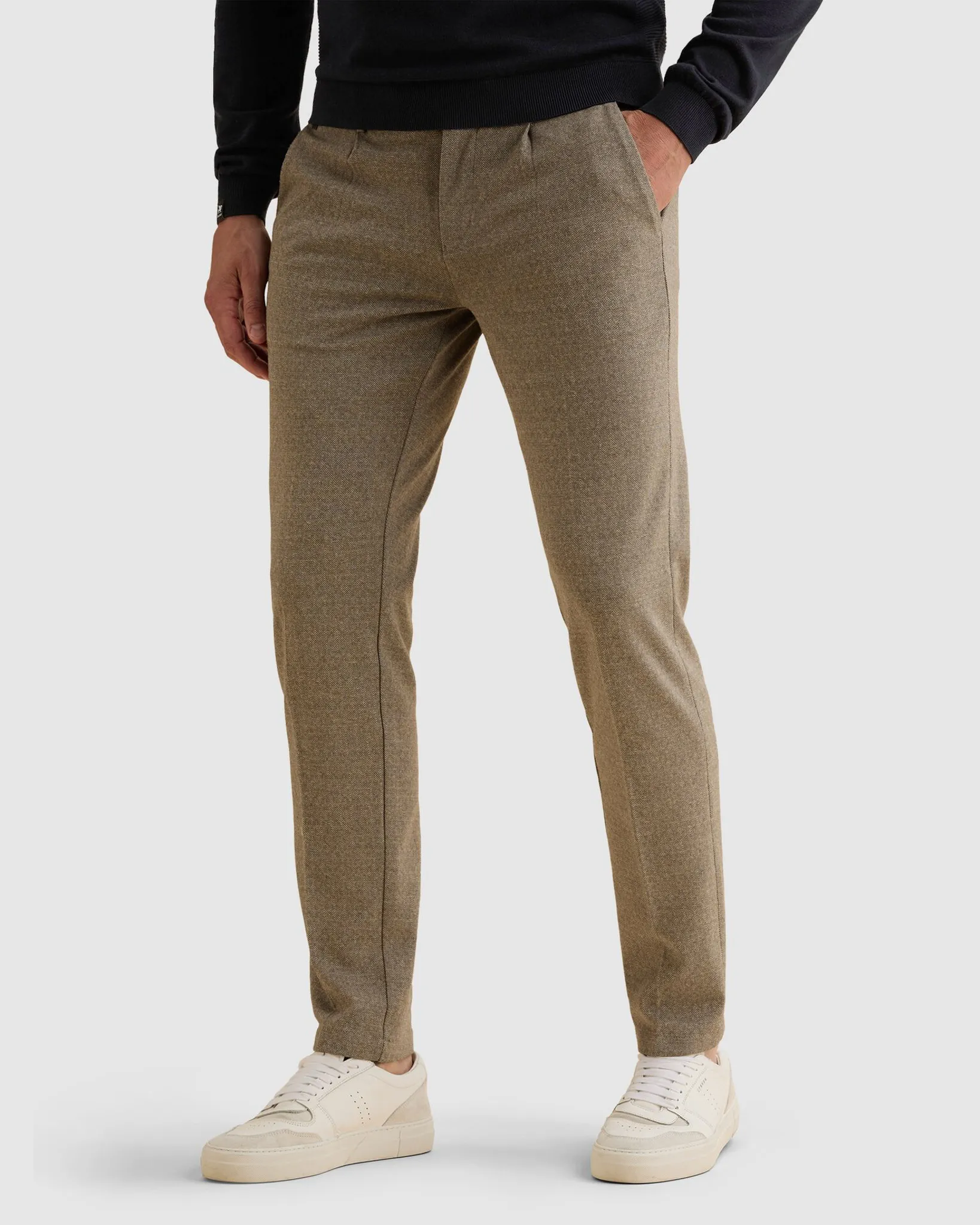Vanguard Chino V11 Ecru 113308-001-31/34