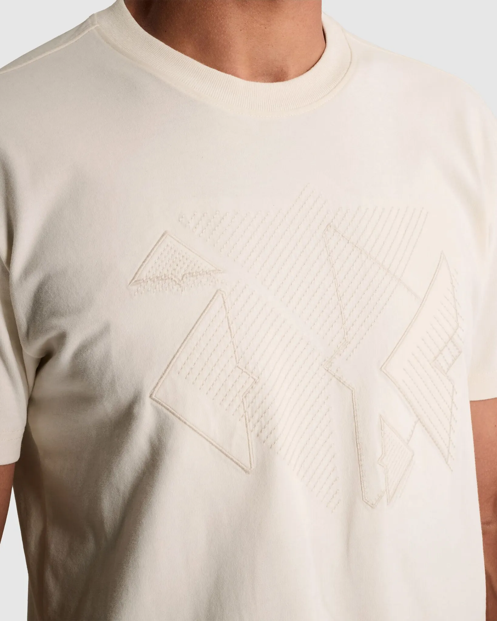 Cast Iron T-shirt Wit 113642-001-L