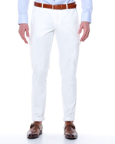 Verkoeling nodig Zo draag je de witte broek OFM. Blog