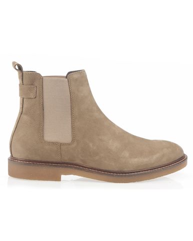 Campbell Chelsea Boots