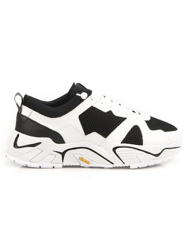 P448 Dean-M Sneakers