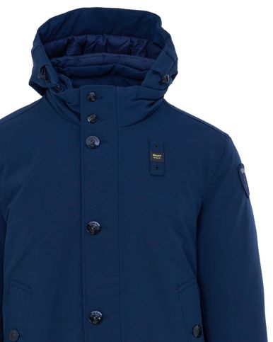 Blauer Parka