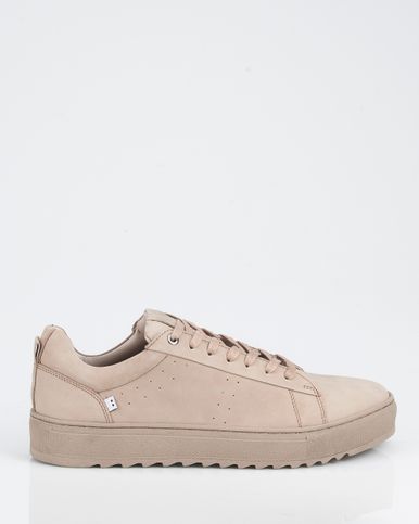 Sneakers Tot 50 korting OFM