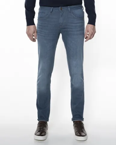 Vanguard V85 Scrambler Jeans