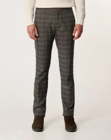 Campbell Henry Chino