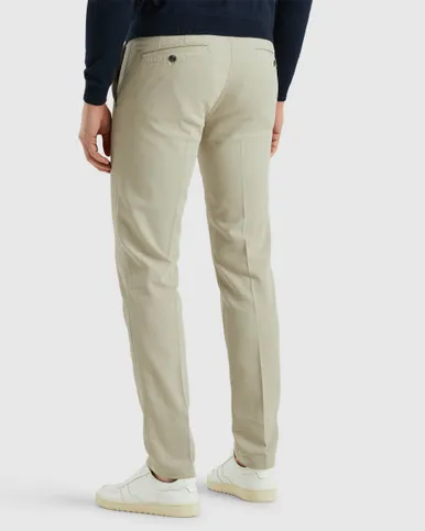 Vanguard V9 Chino
