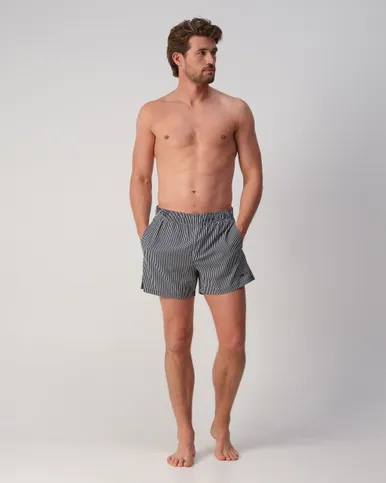 NN07 Holiday Short